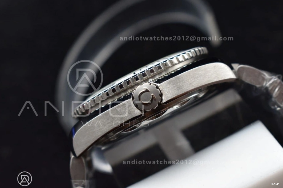 VS Ocean White Made 39.5mm 600m Factory 1:1 like Seamaster Genuine Planet 1228